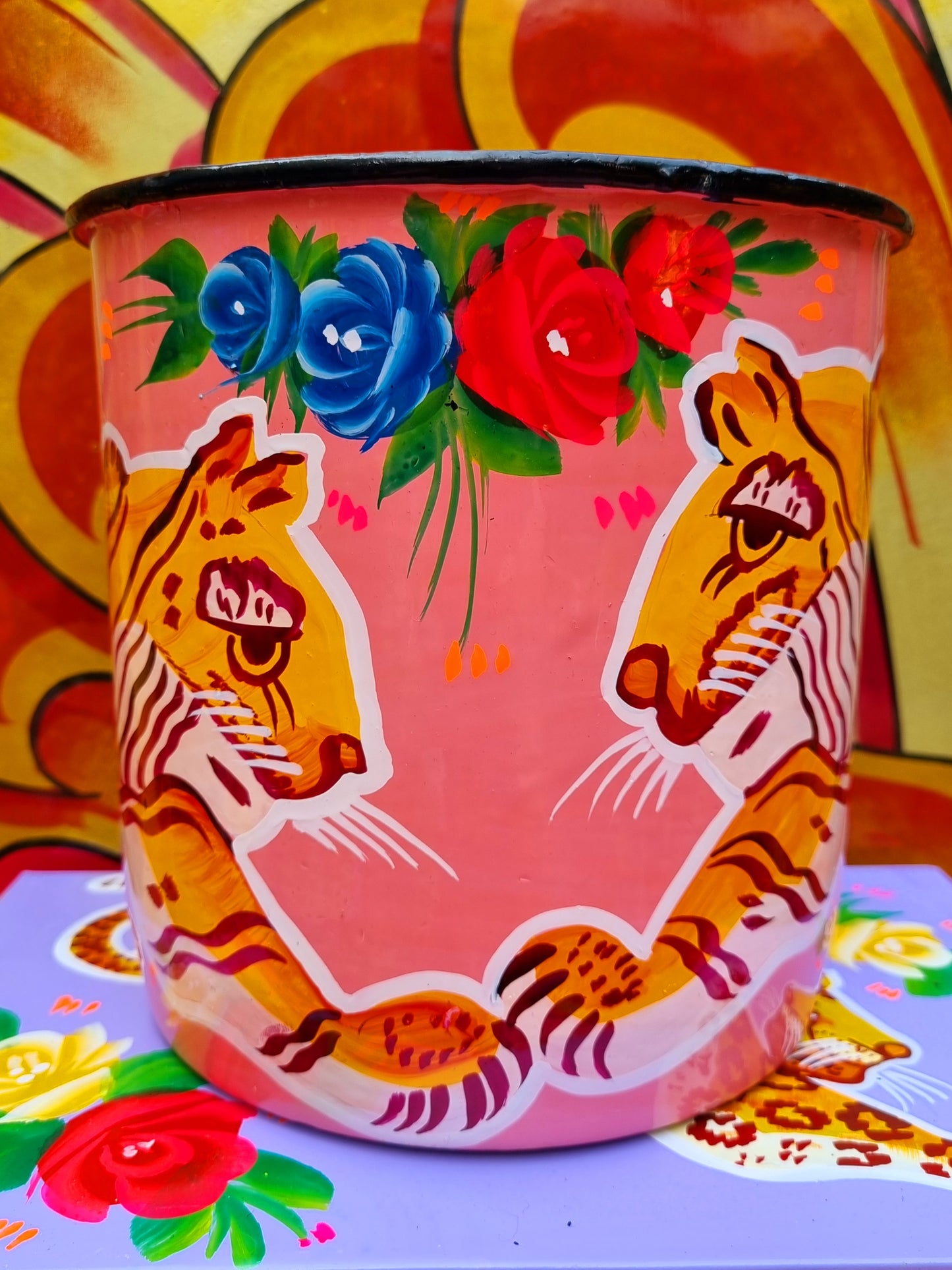 Truck art pot - big cats