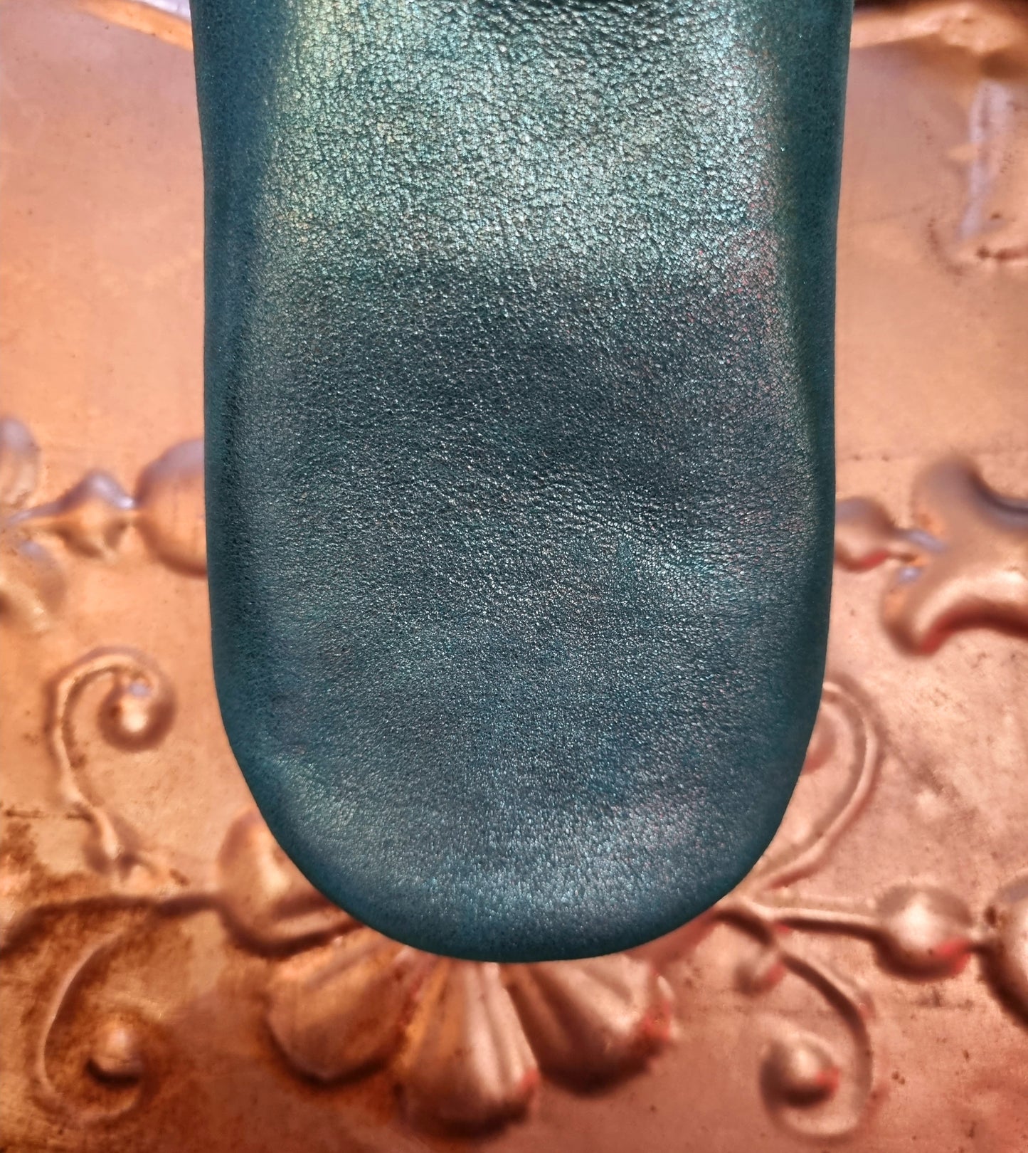 Soft leather metallic slippers