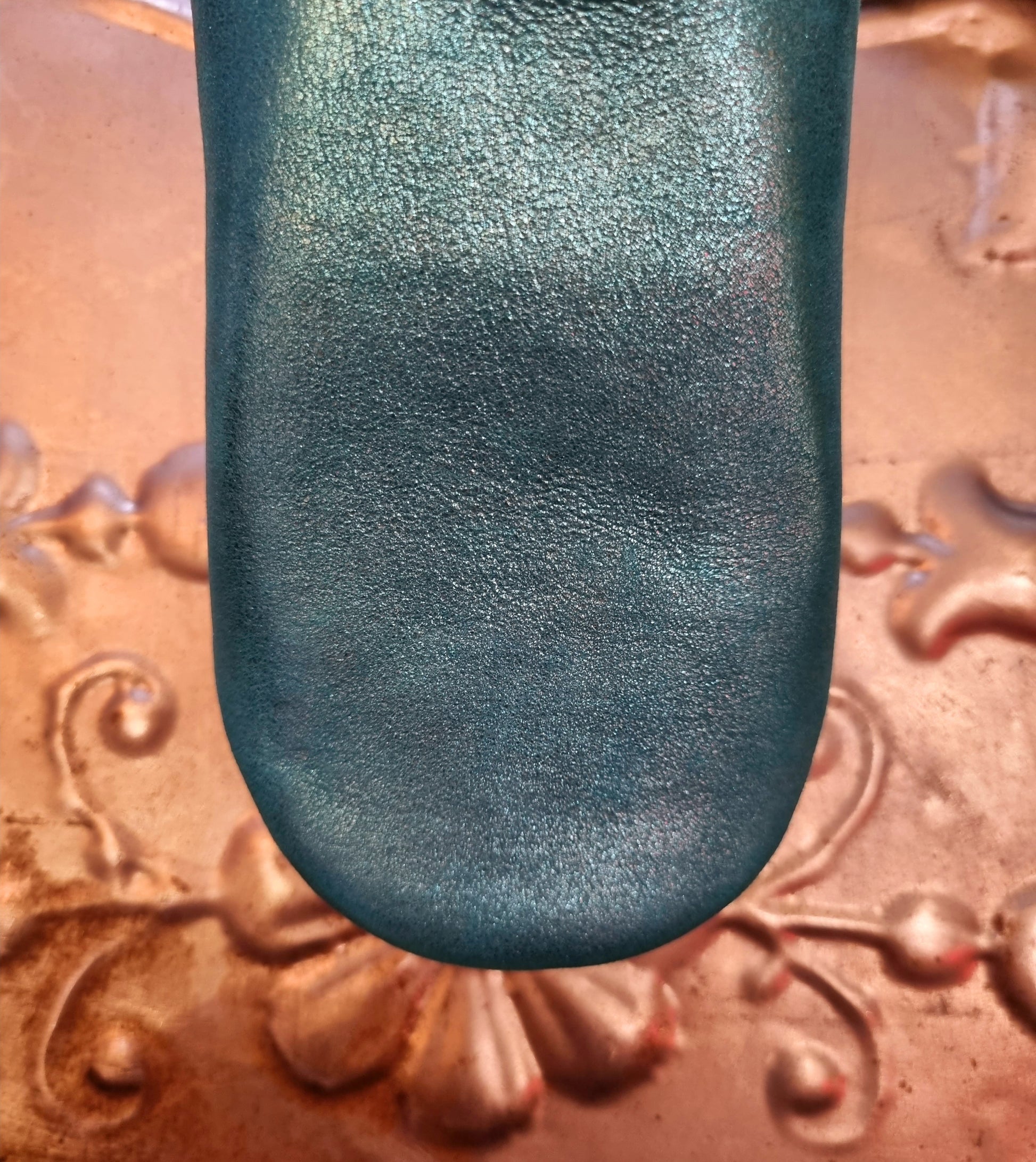 Soft leather metallic slippers