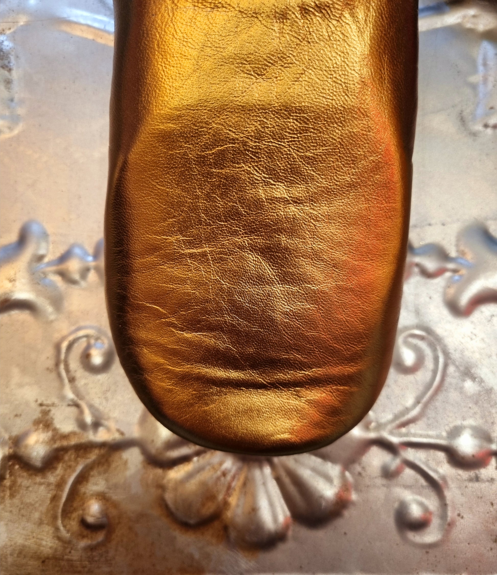Soft leather metallic slippers