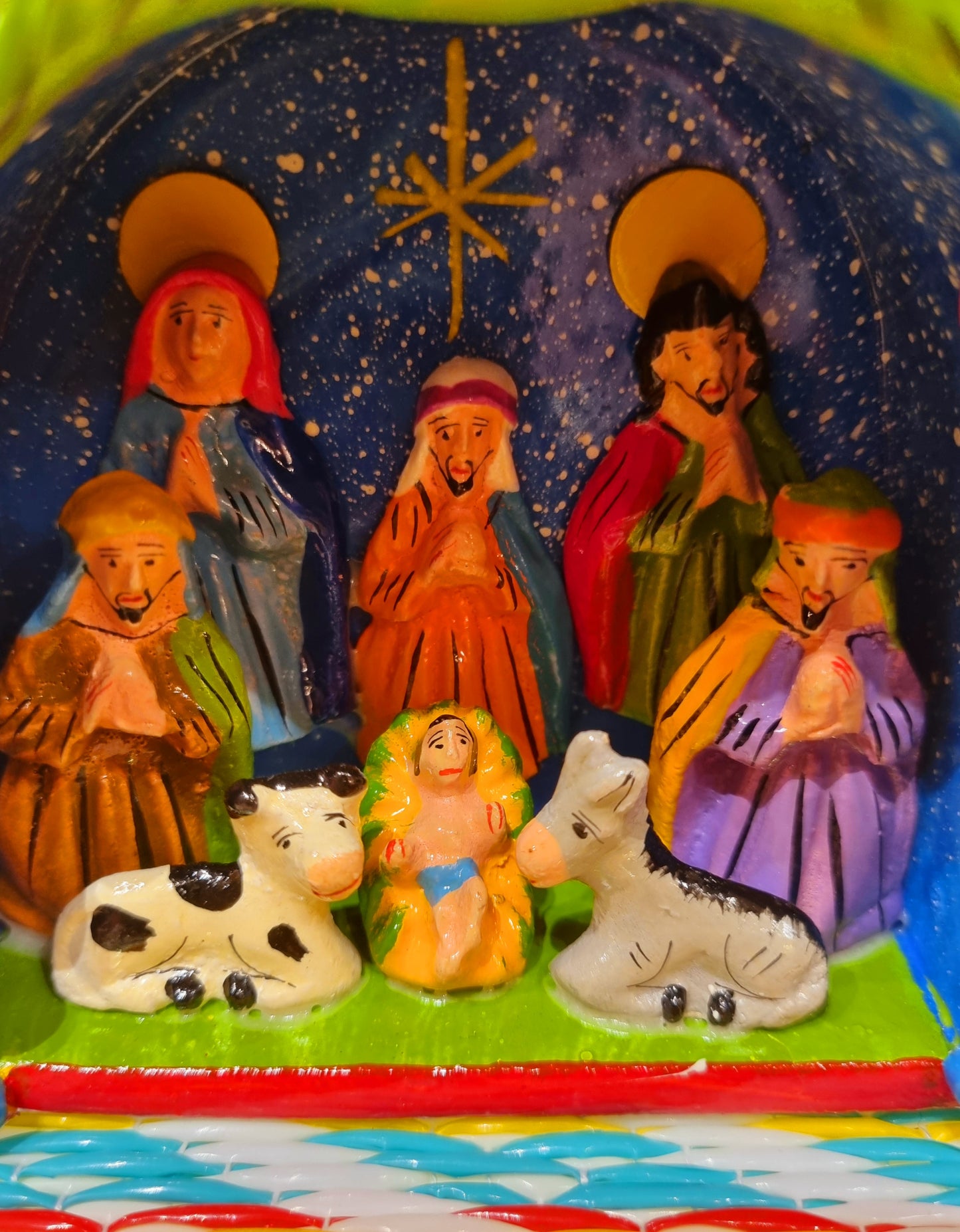 Large Peruvian nativity