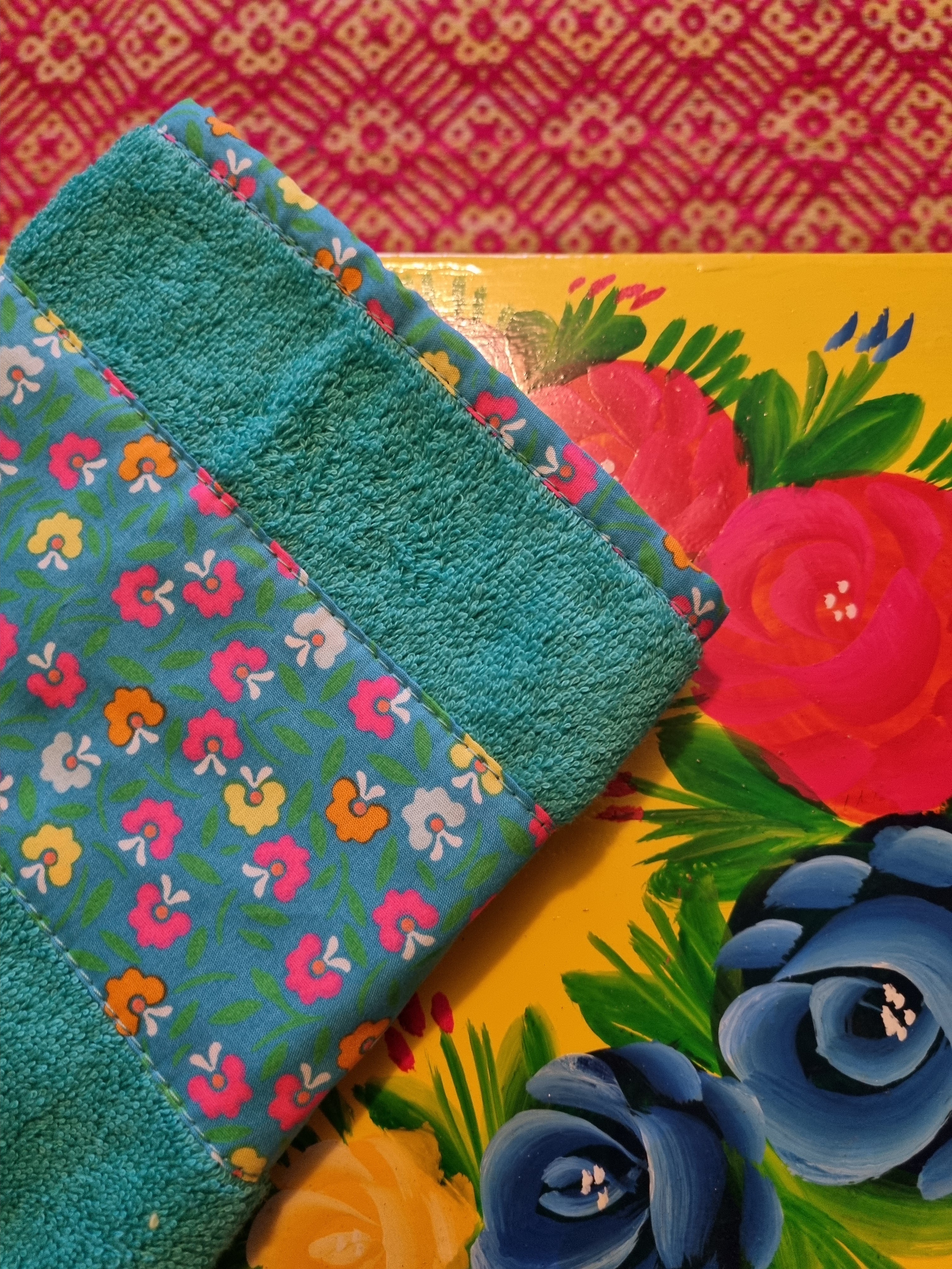 Towels with floral detail