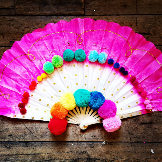 Pom pom earring
