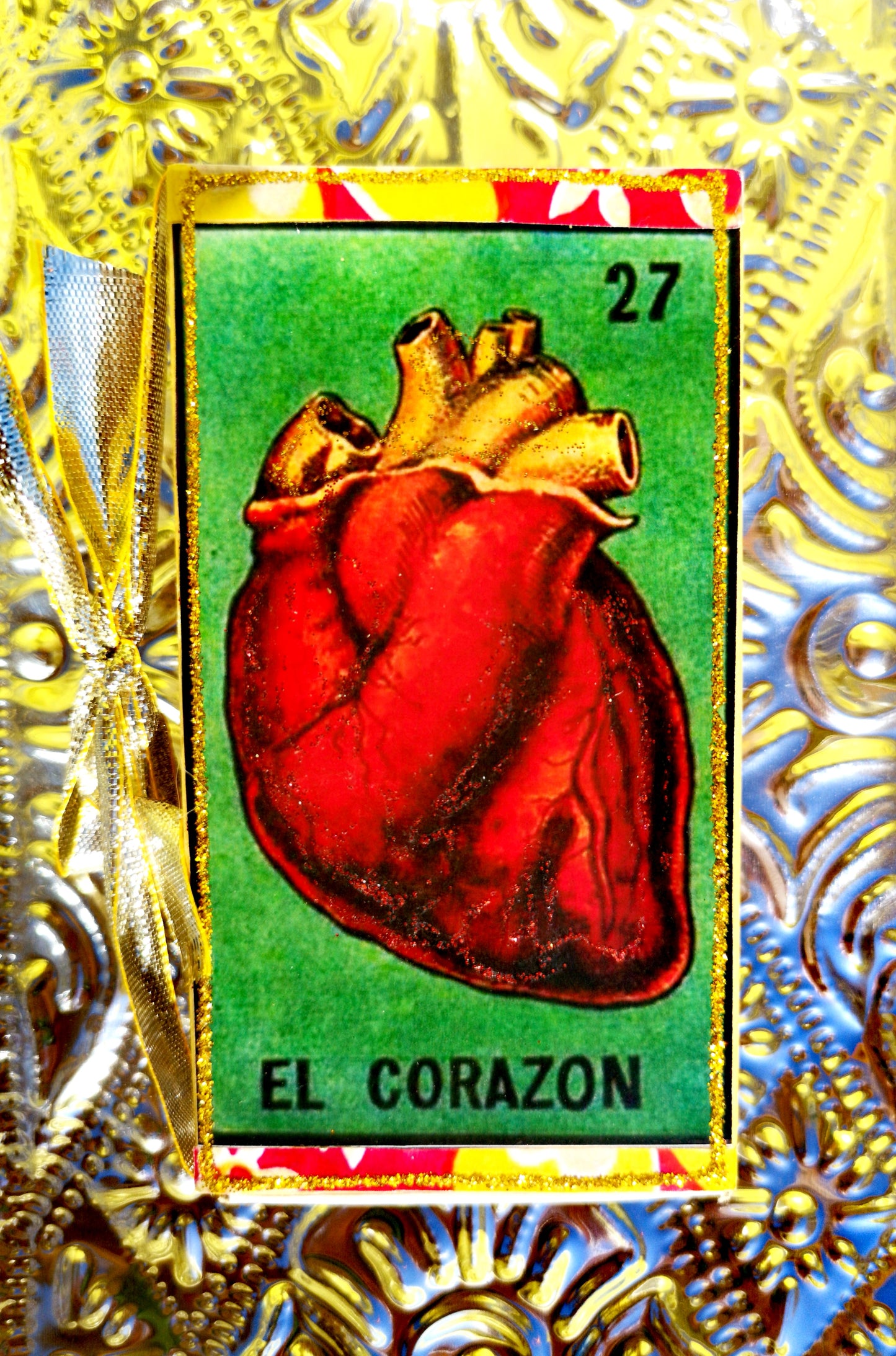 Large Mexican and vintage graphic matchbox