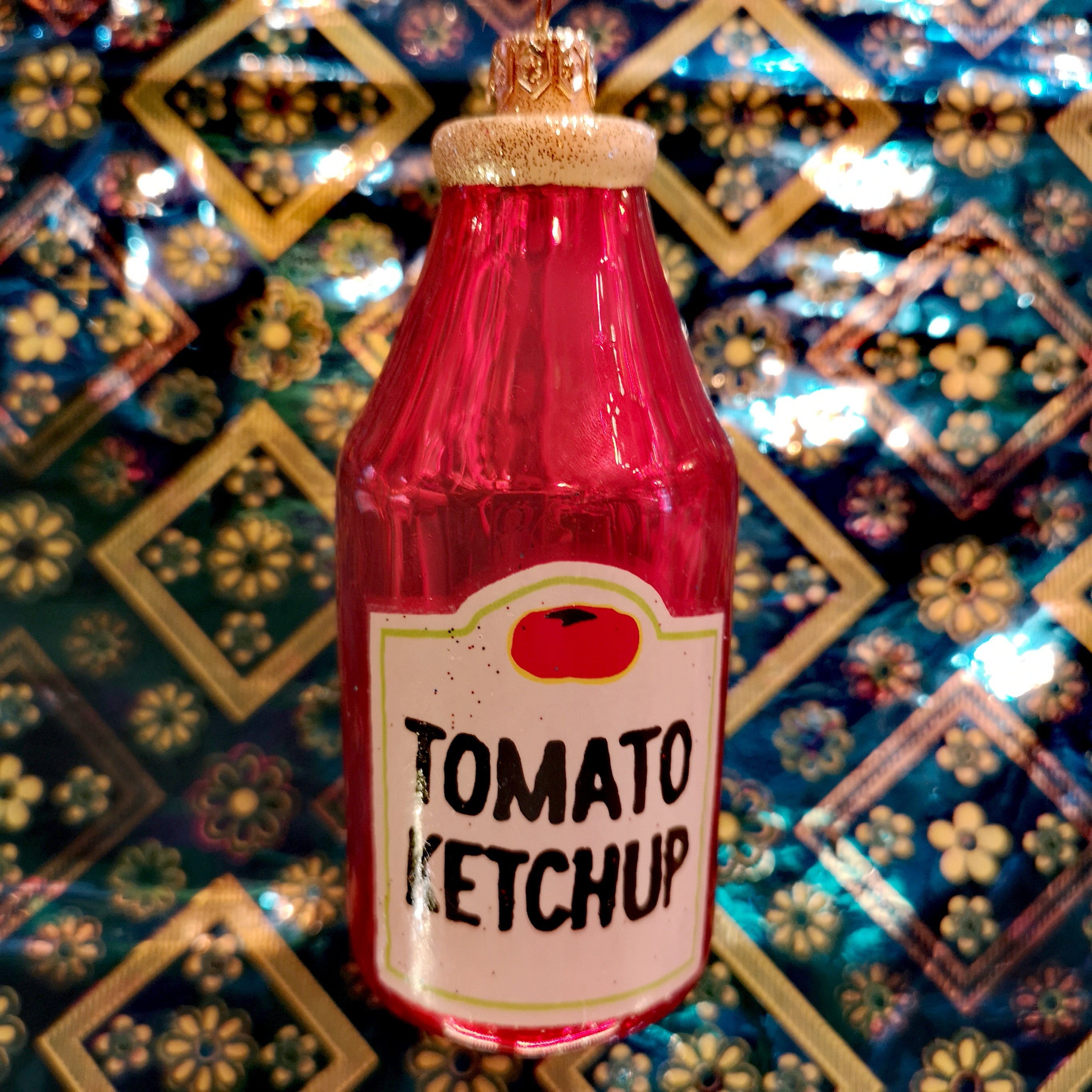 tomato ketchup glass decoration