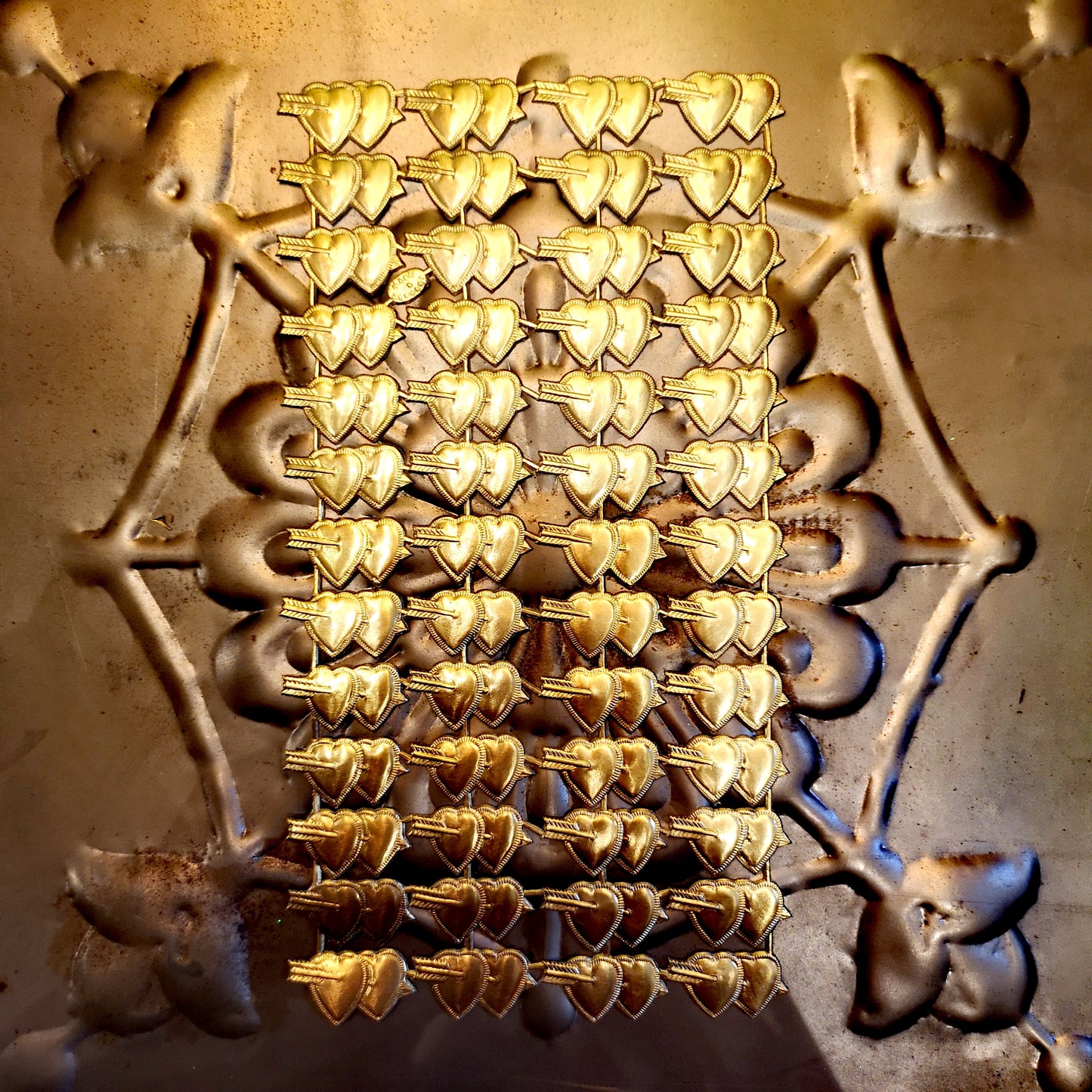 Embossed card motifs in sheets hearts