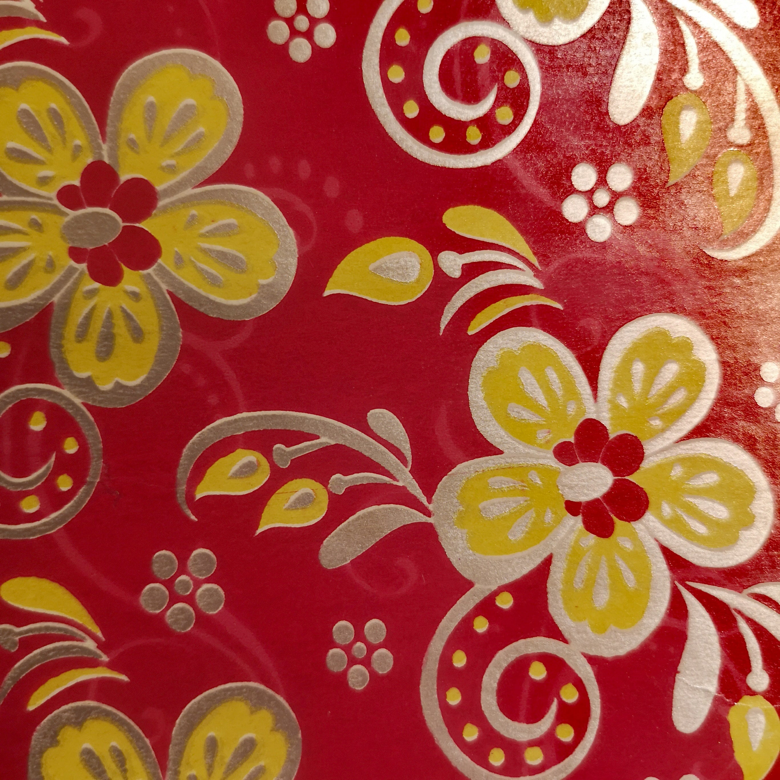 Red wraps