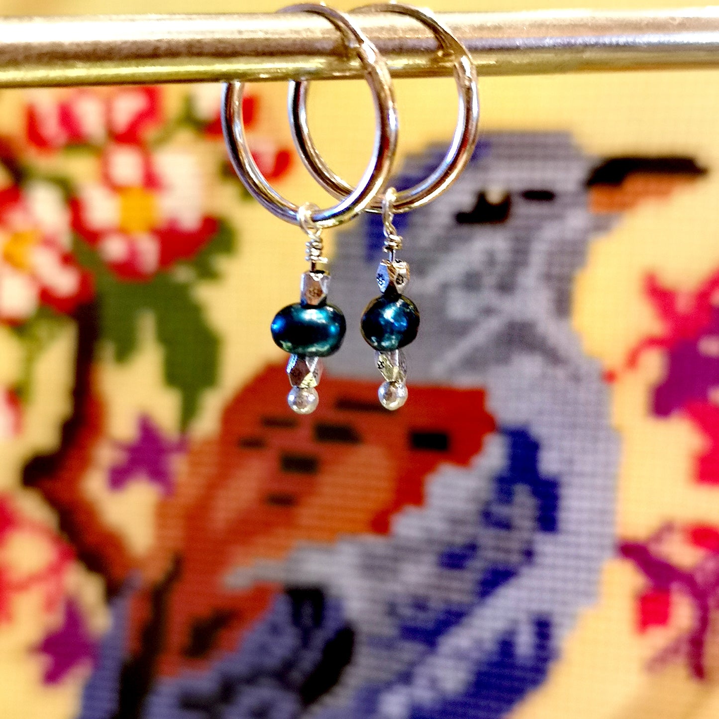 Dyed freshwater pearl hoops