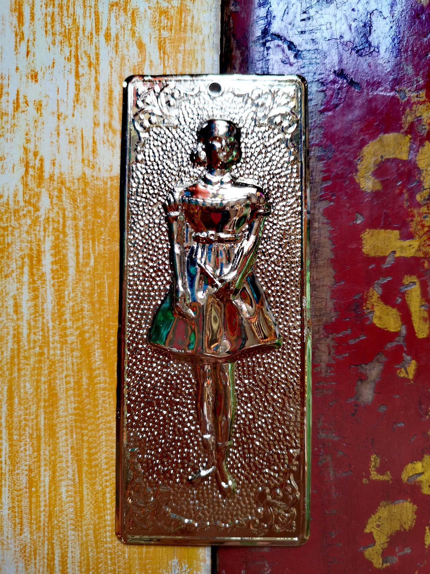 Gold plated votive
