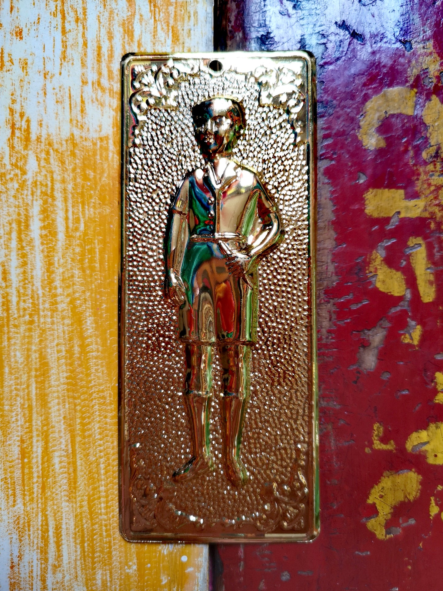 Gold plated votive