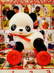 Cutest retro Japanese Panda on wheels!!

Not suitable for young children 

14cm x 11cm x 8cm


