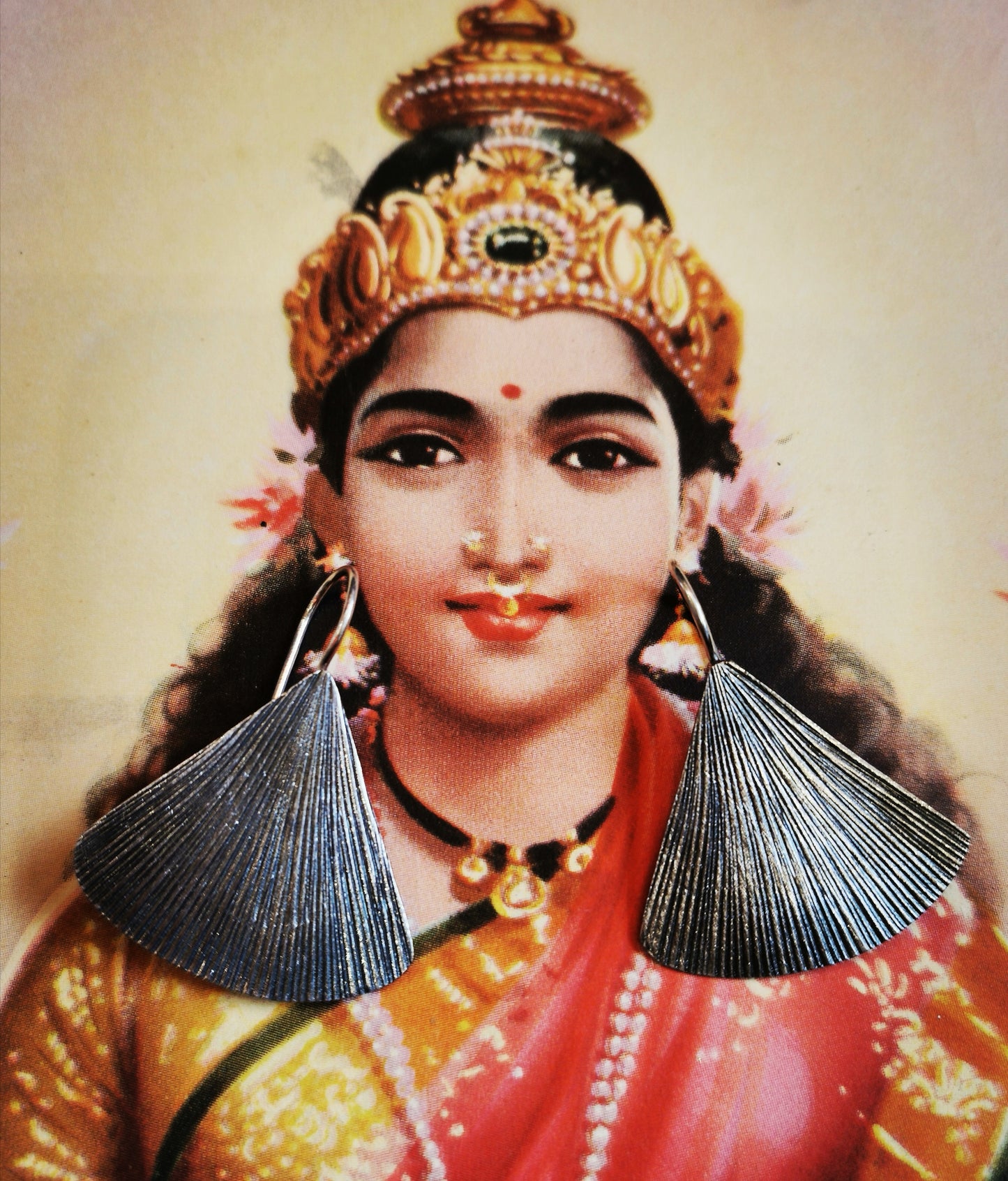 Myanmar fan hook earrings