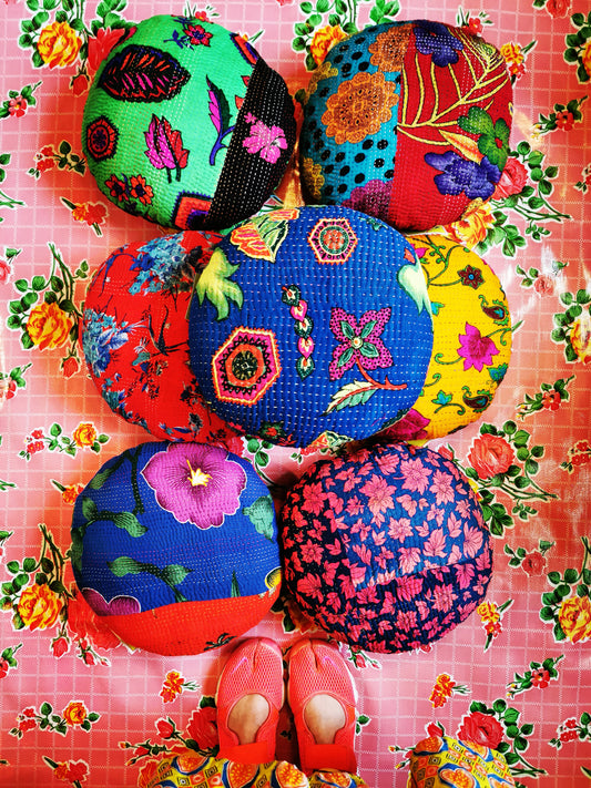 Folk art seat cushion
