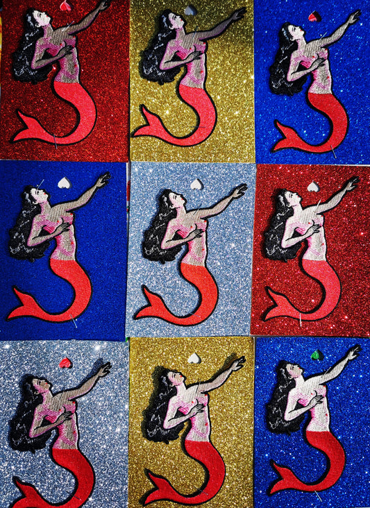 For all the wild swimmers!, a marvel of a mermaid patch, design taken from the national board game of Mexico - Lotteria!

12cm x 9.5cm

Embroidered fabric with glue backing. 

 

