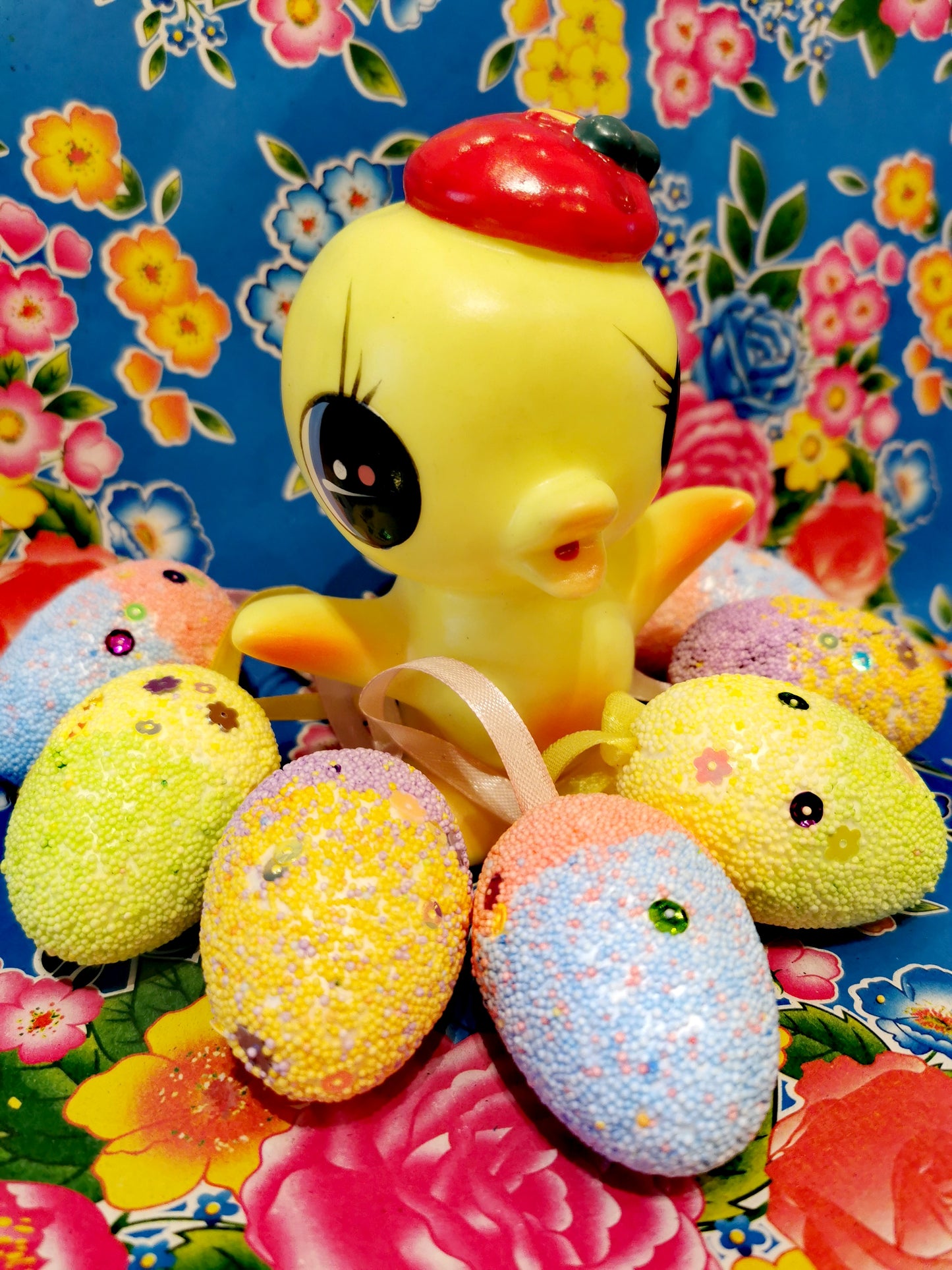 Cute crafting eggs