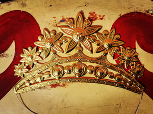 Glorious tiara