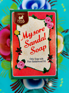 The smell of India with the best packaging and better still the best soap branding directly on the bar!!!!

Made with vegetable oils & pure mysore sandalwood oil.

75g bar. 

