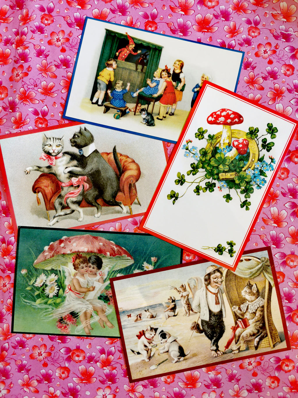 Set of 5 beautifull postcards with images taken from vintage (1910-1930) German illustrations of Punch and Judy, toadstools and cats, all our favourites!! 

Postcards come with envelopes.

 

