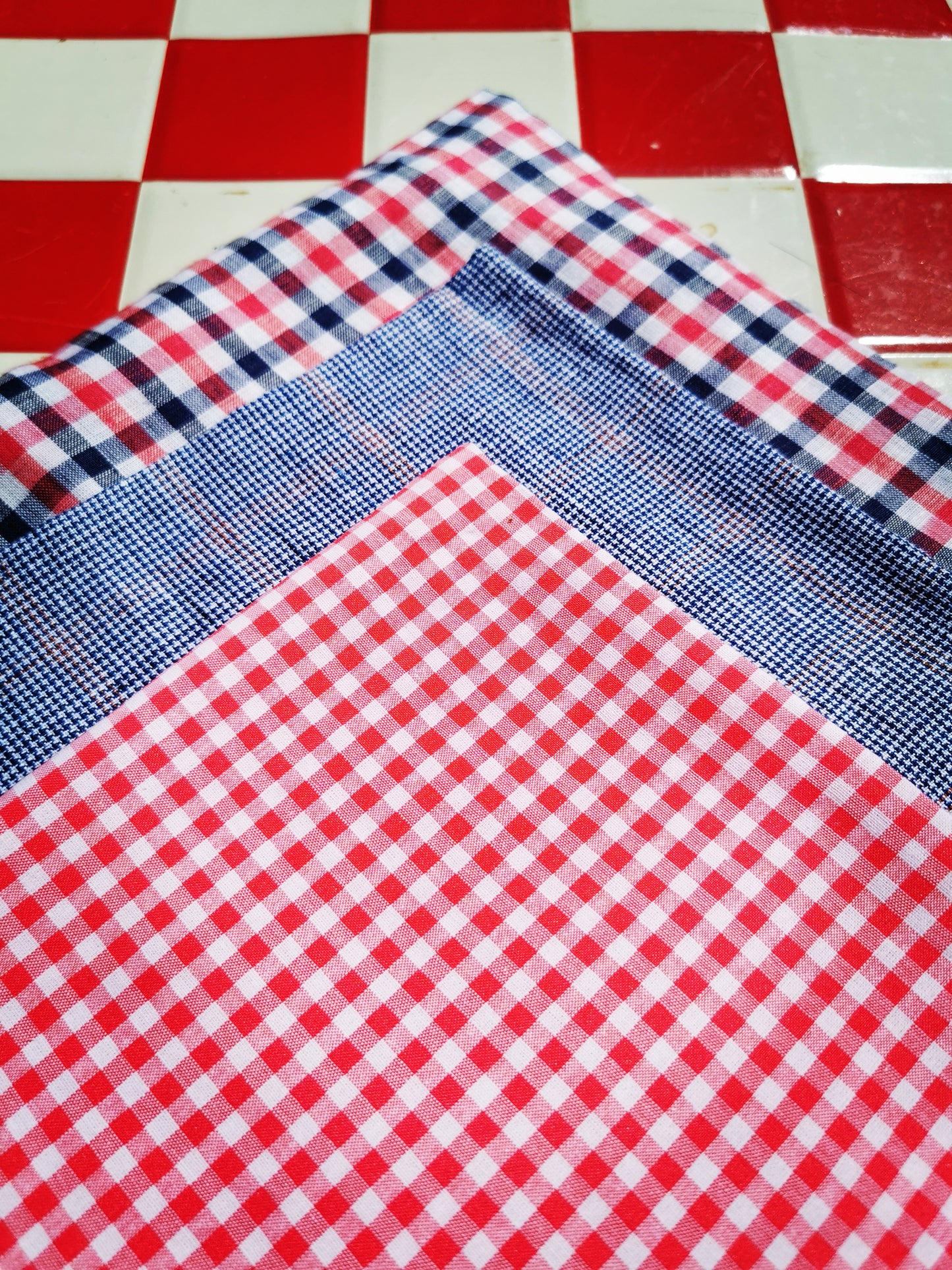 *SALE* Gingham shawls