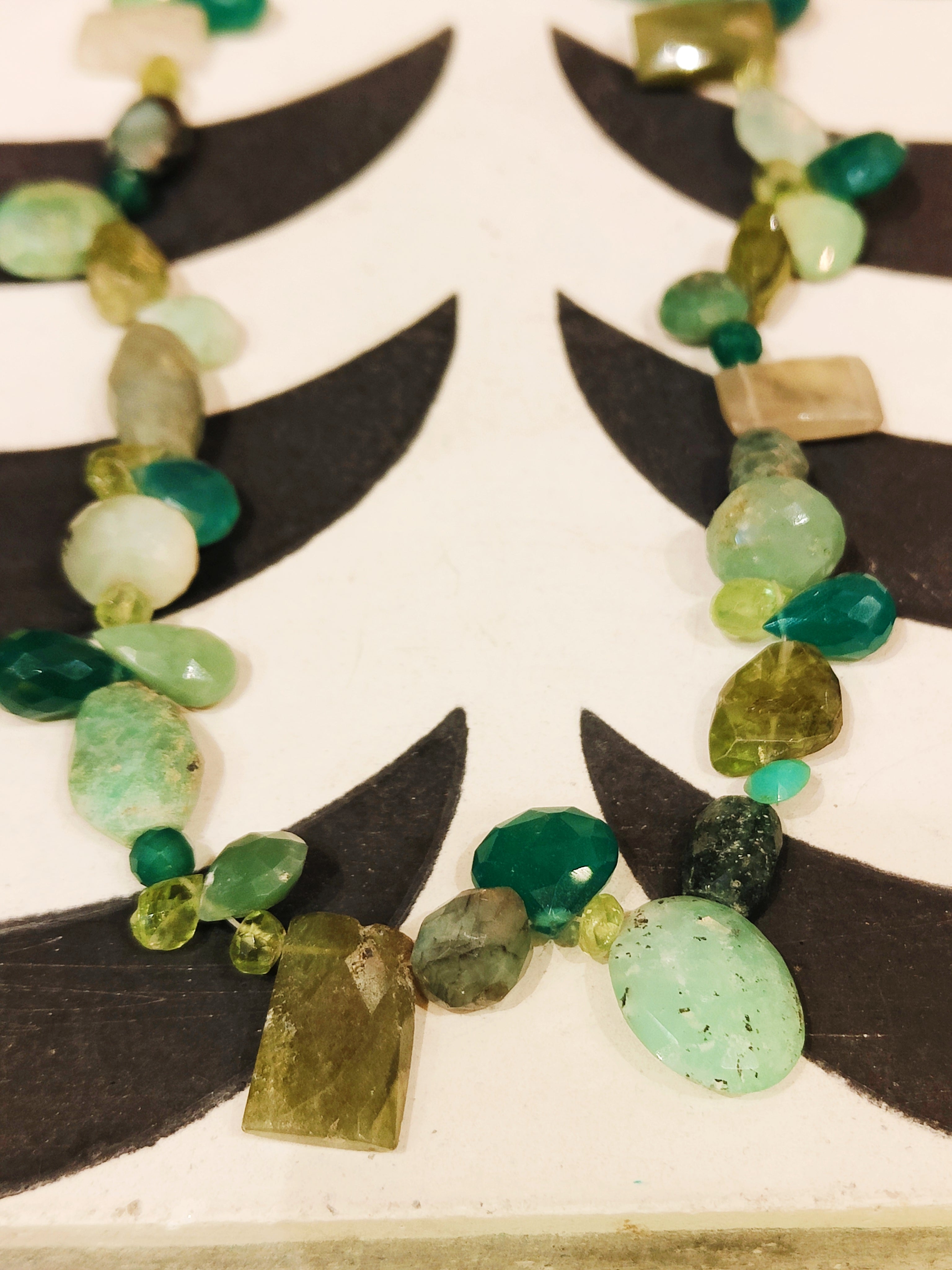 Precious greens necklaces