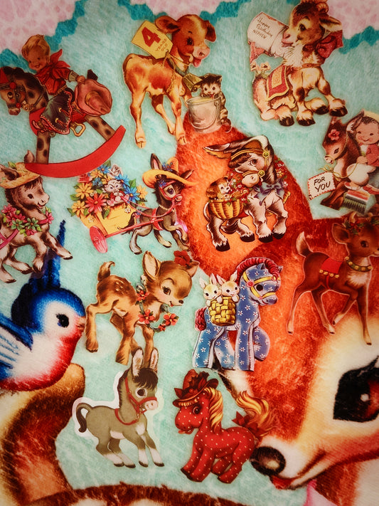  Super lovely stickers,vintage animal cuteness to stick on your phone,notebooks,fridge or wherever!!

These delicious stickers come in a set of 40, with 20 different designs 

Absolutely perfect for those christmas crackers and stocking fillers

Approx 5 cm each

