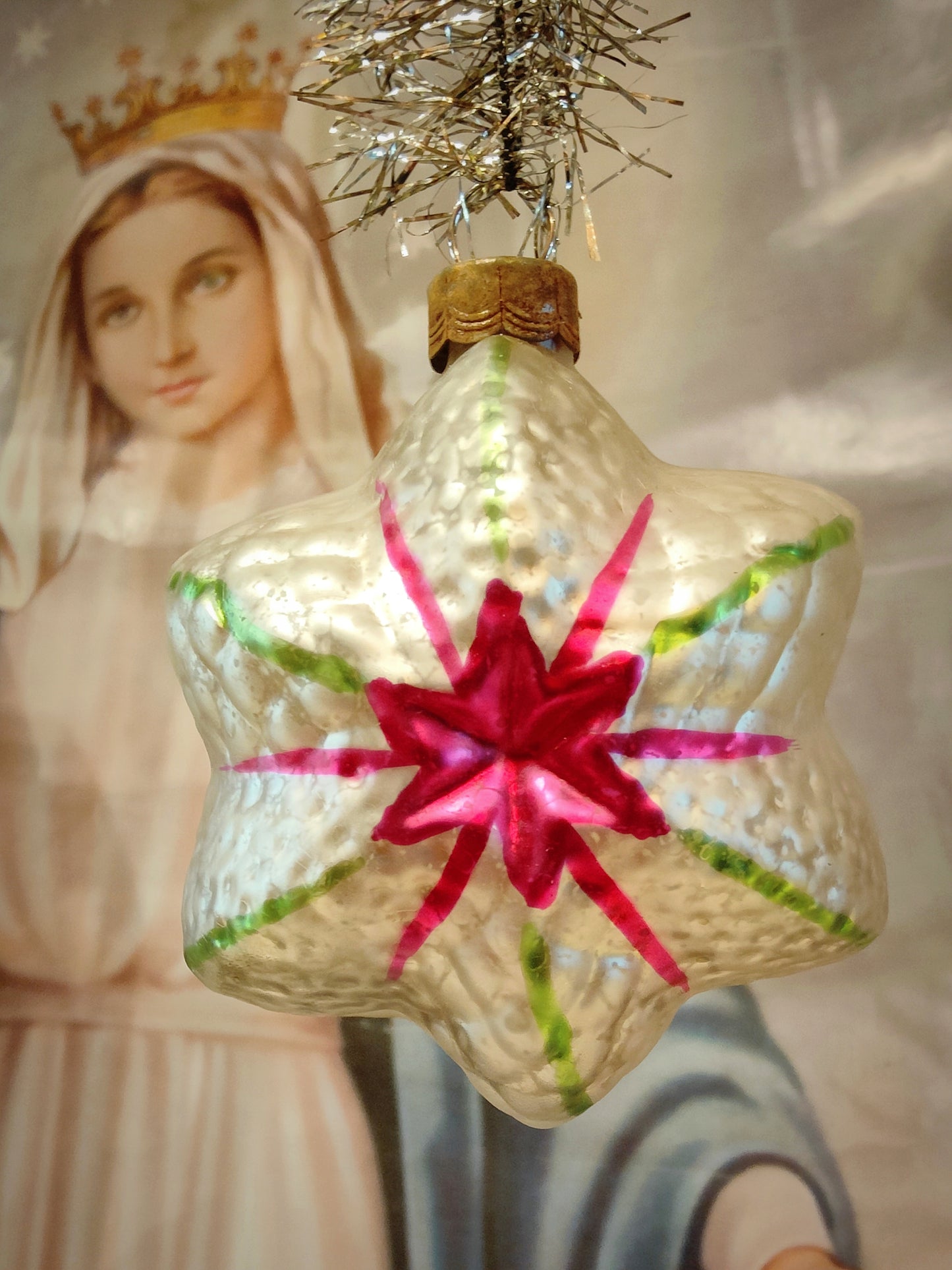 Vintage tinsel heirlooms