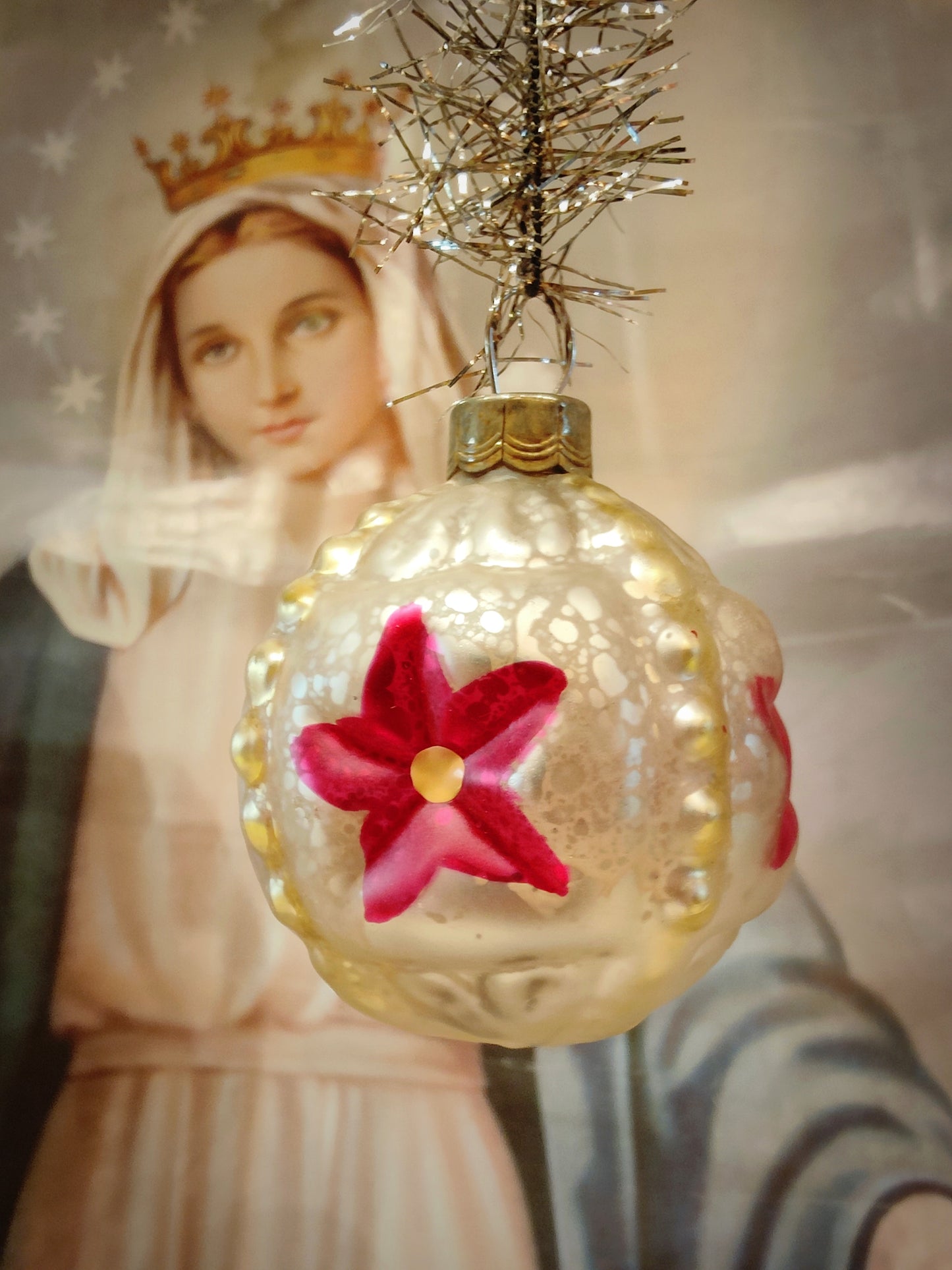 Vintage tinsel heirlooms